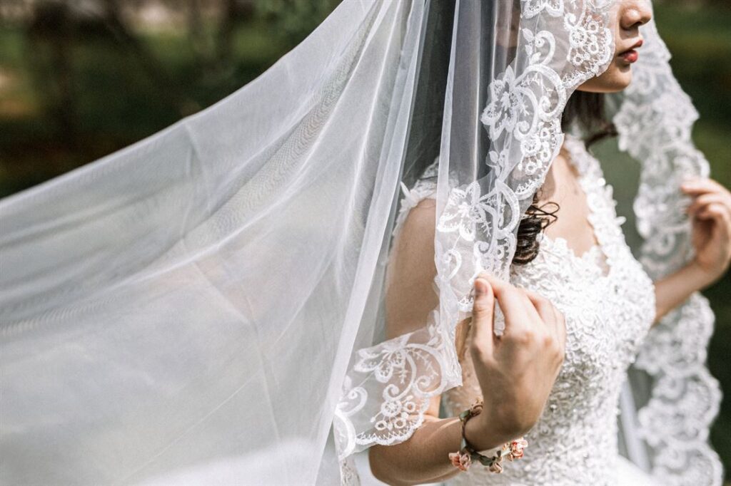 Sposa con velo